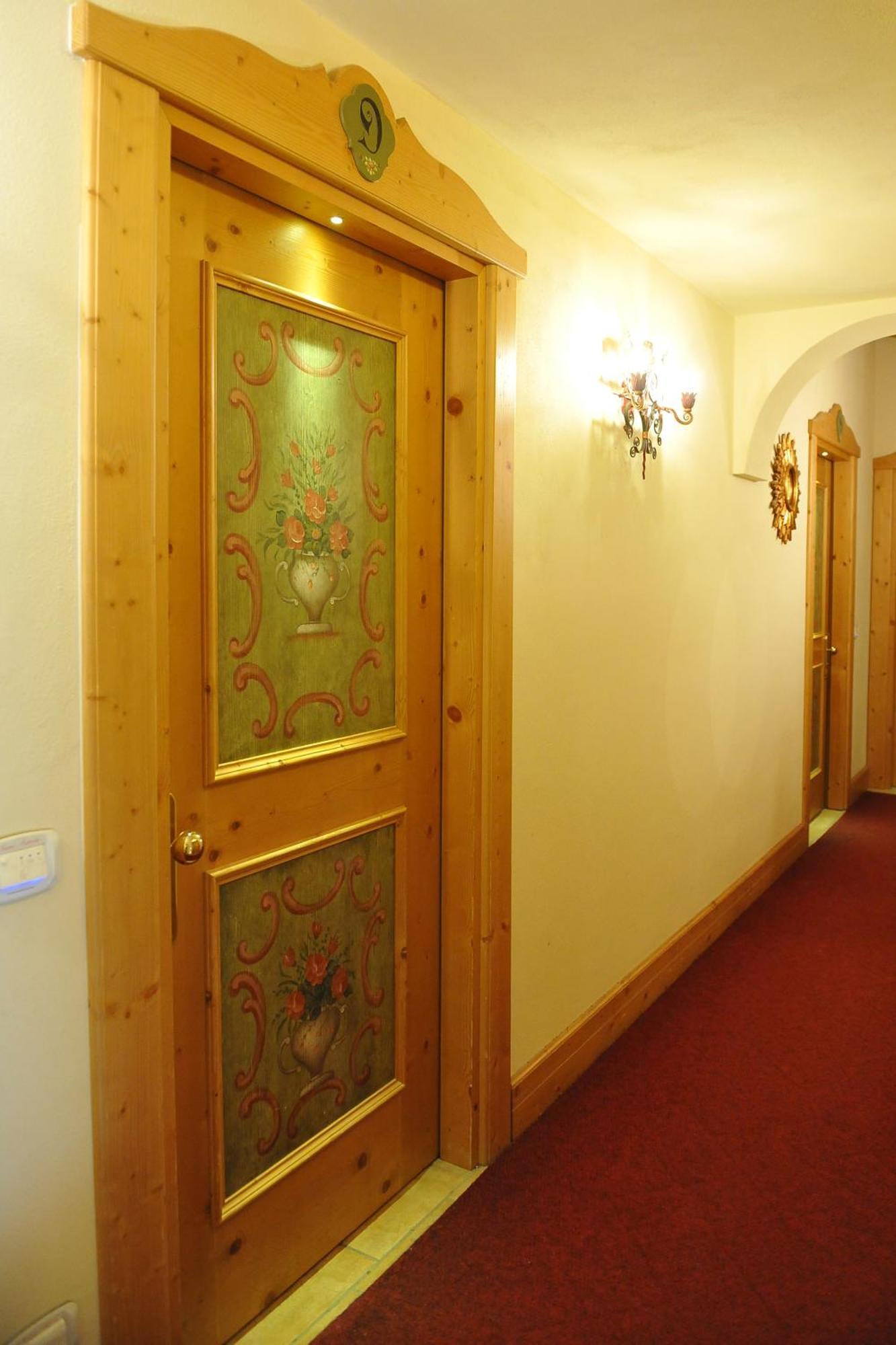 Garni Astoria Hotel & Spa Roccaraso Exteriör bild