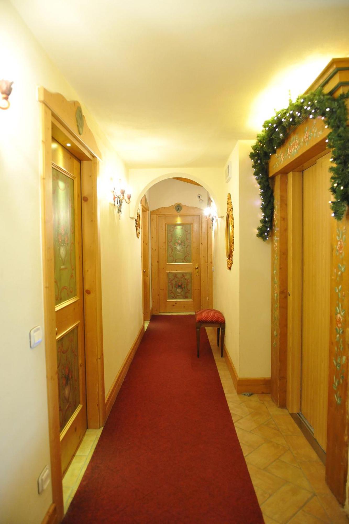 Garni Astoria Hotel & Spa Roccaraso Exteriör bild